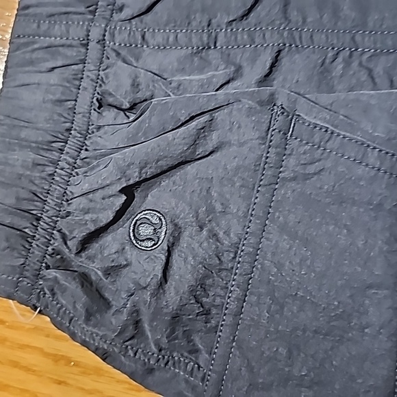 Lululemon Nylon Cargo Mini Skirt High Rise Mini Length Oil Grey Medium - Picture 12 of 13